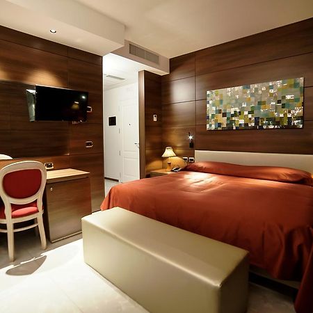Family Center Hotel Atena Lucana Extérieur photo