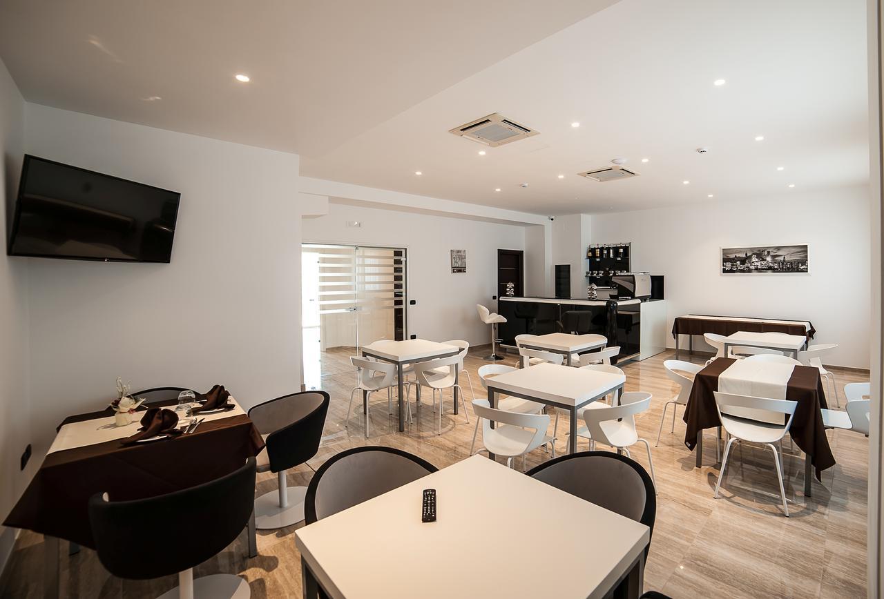Family Center Hotel Atena Lucana Extérieur photo